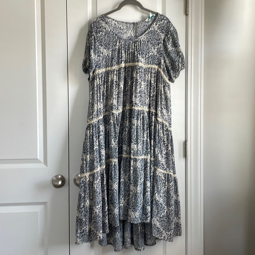 Sundance My Matilda floral midi tiered dress, sweet elastic short sleeves sz M